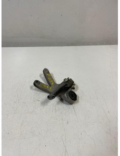 Platine repose pied passager arrière droite YAMAHA FZR 1000 1989 - 1993 2