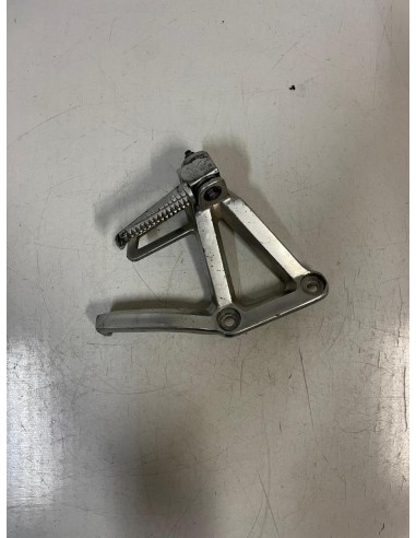 Platine repose pied passager arrière gauche YAMAHA FAZER 600 1998 - 2003