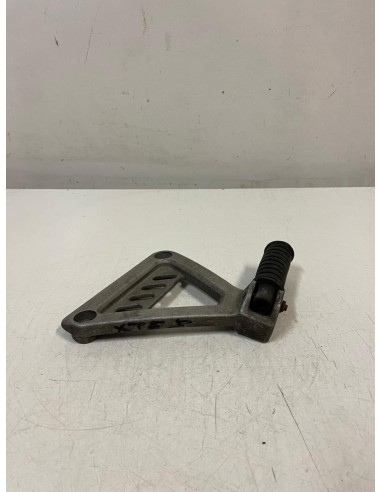 Platine repose pied passager arrière gauche YAMAHA XT 600 1990 - 1994