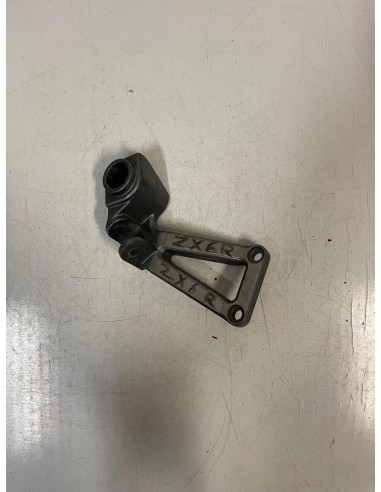 Platine repose pied passager arrière droite KAWASAKI ZX6R 1995 - 1997
