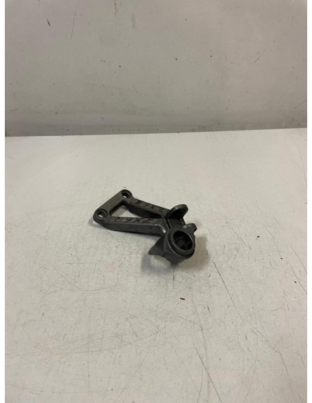 Platine repose pied passager arrière droite KAWASAKI ZX6R 1995 - 1997