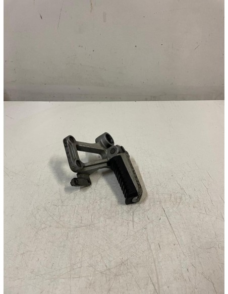 Platine repose pied passager arrière droite KAWASAKI GPZ 600 1985 - 1989