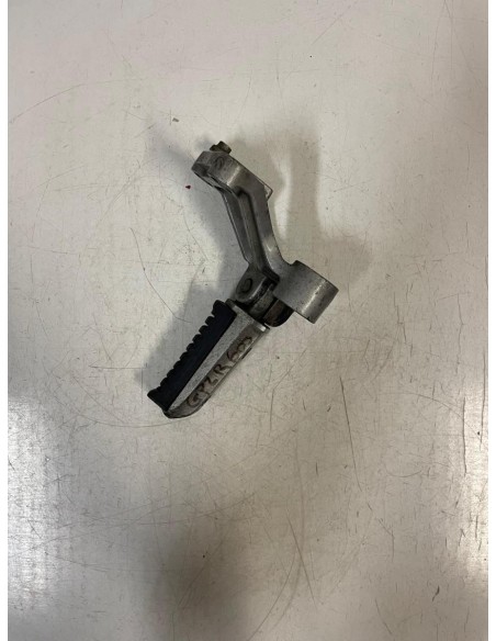 Platine repose pied passager arrière droite KAWASAKI GPZ 600 1985 - 1989