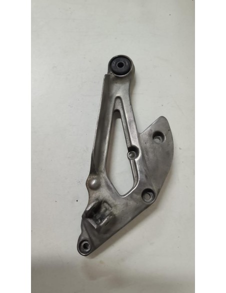 Platine avant droite repose pied YAMAHA DIVERSION 600 1992 - 2002