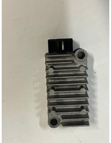 Régulateur de tension YAMAHA TW 125 1998  -  2006