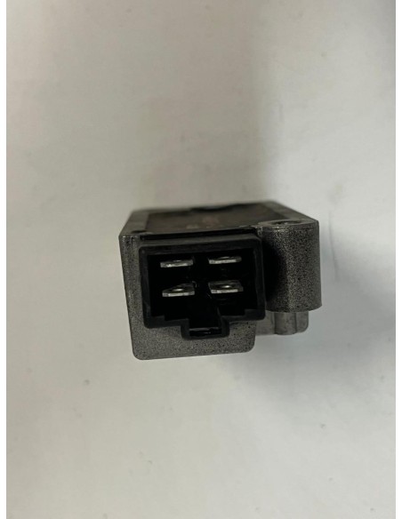 Régulateur de tension YAMAHA TW 125 1998  -  2006