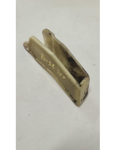 Guide chaîne SUZUKI DR 800 1991  -  1999