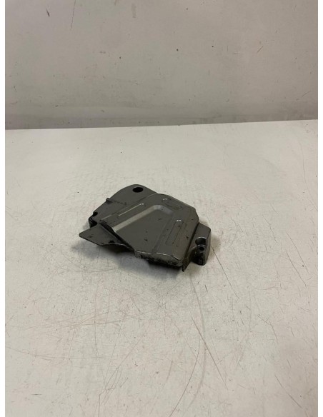 Cache pignon sortie de boite SUZUKI DR 650 1996 - 2003