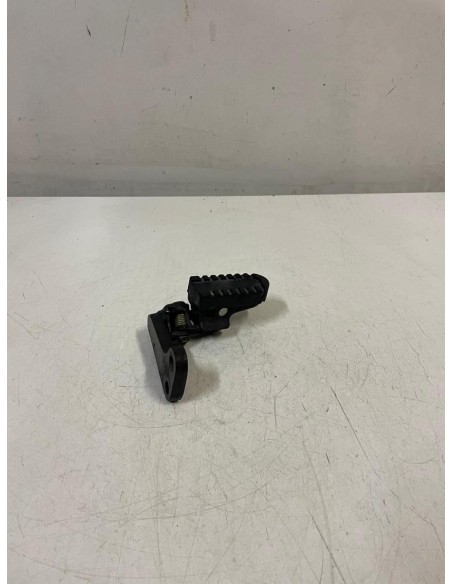 Platine avant droite repose pied conducteur YAMAHA XTZ TENERE 660 1991  -  1999