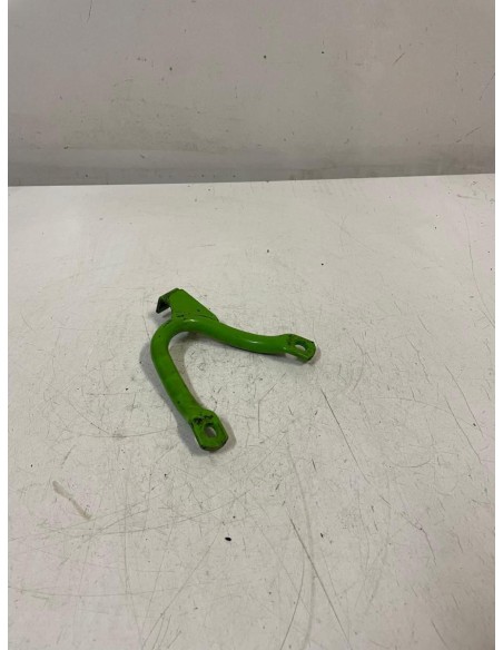 Platine repose pied passager arrière droite KAWASAKI KMX 125 1986 - 2002