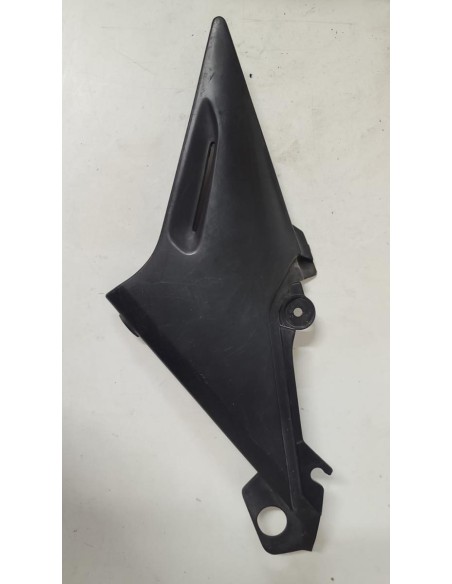 Carénage latéral gauche sous selle YAMAHA DIVERSION 600 1992  -  2002