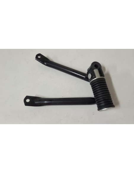 Platine repose pied passager arrière droite TRIUMPH BONNEVILLE 800 2001 - 2020