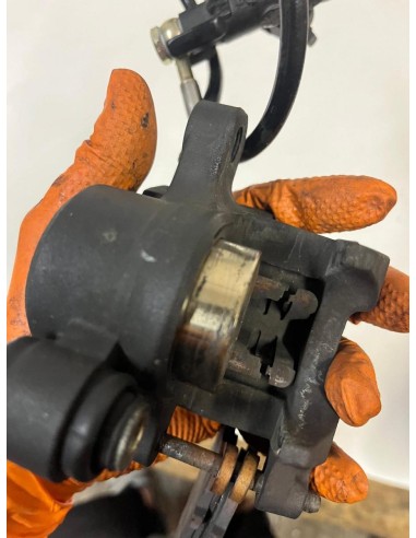 Maitre cylindre et étrier de frein arrière YAMAHA MT09 2013 - 2016