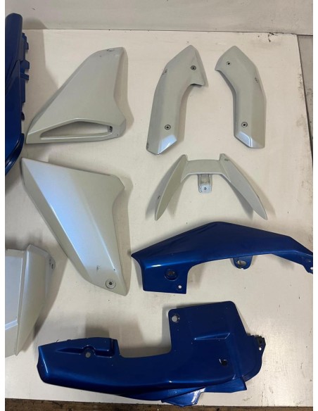 Kit carénages complets YAMAHA MT09 2013 - 2016