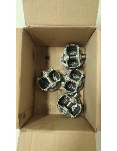 Pistons x4 SUZUKI GSXR 600 1997  -  1999