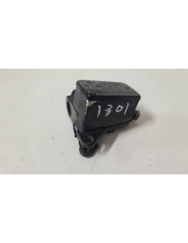 Maître cylindre de frein avant SUZUKI GSXF 750 1989  -  1996
