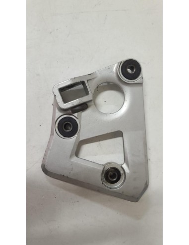 Platine avant droite repose pied SUZUKI GSXF 750 1989 - 1996