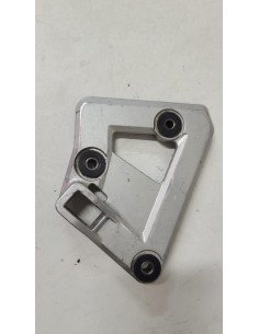 Platine avant gauche repose pied SUZUKI GSXF 750 1989 - 1996