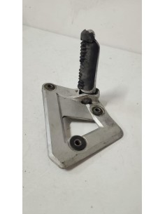 Platine avant gauche repose pied SUZUKI GSXF 750 1989 - 1996