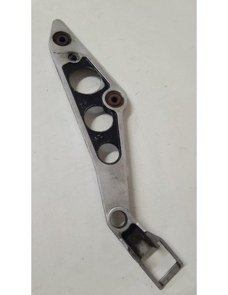 Platine gauche repose pied HONDA CBX 750 F 1984 - 1988