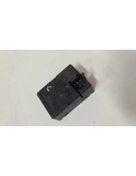 Relais feu arrière stop HONDA CBX 750 F 1984  -  1988