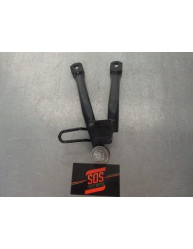 Platine repose pied passager arrière droite HONDA CBF 125 2009 - 2015