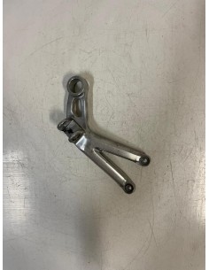 Platine repose pied passager arrière droite YAMAHA R6 1999 - 2002