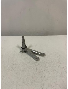 Platine repose pied passager arrière gauche YAMAHA R6 1999 - 2002 2