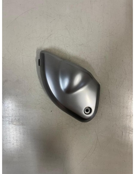 Ecope de boite à air droite SUZUKI BANDIT 600 1995  -  1999