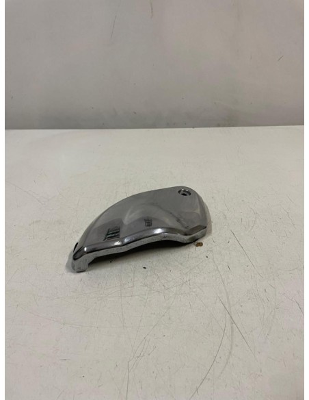 Ecope de boite à air gauche SUZUKI BANDIT 600 1995  -  1999