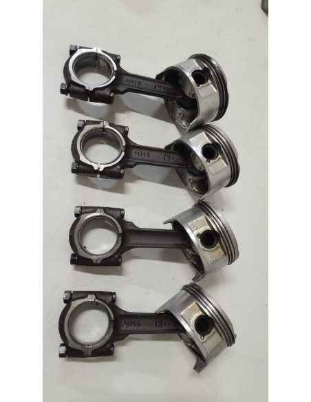 Bielle avec piston x4 HONDA CBR 1000 F 1993  -  1996