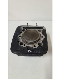Cylindre avec piston HONDA XL 600 1983  -  1987