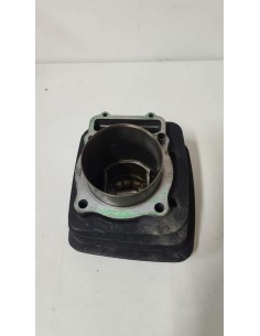 Cylindre avec piston HONDA XL 600 1983  -  1987 2