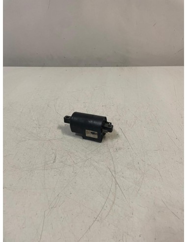 Bobine d'allumage SUZUKI GSXF 750 1989  -  1996