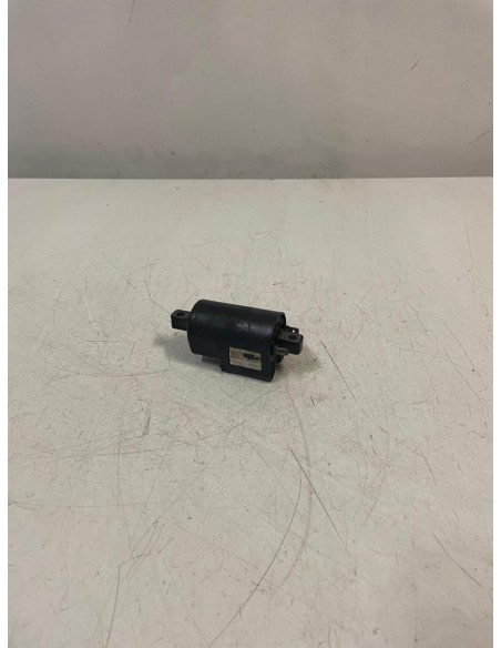 Bobine d'allumage SUZUKI GSXF 750 1989  -  1996