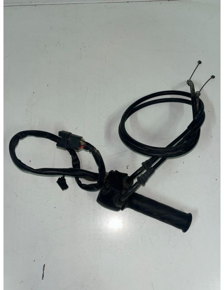 Commodo droit + poignée et câble d'accélérateur SUZUKI BANDIT 1200 2001 - 2005