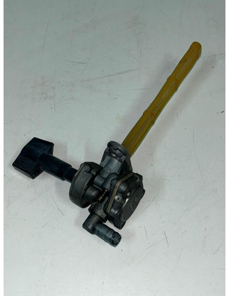 Robinet d’essence SUZUKI BANDIT 1200 2001  -  2005