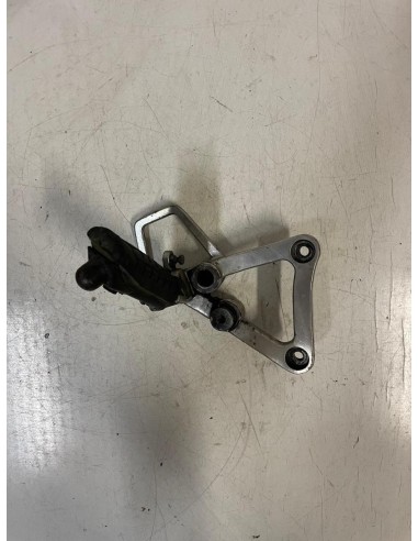 Platine avant droite repose pied conducteur HONDA NSR 125 1987 - 1988