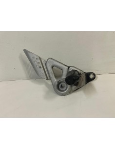 Platine avant gauche repose pied HONDA CB 125 F 2009 - 2014