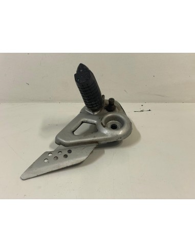 Platine avant gauche repose pied HONDA CB 125 F 2009 - 2014