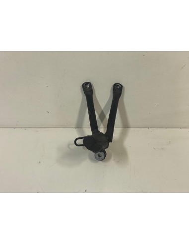 Platine repose pied passager arrière droite HONDA CB 125 F 2009 - 2014