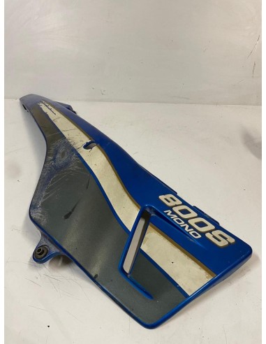 Coque arrière / flanc de carénage arrière droit SUZUKI DR 800 1990 - 1997