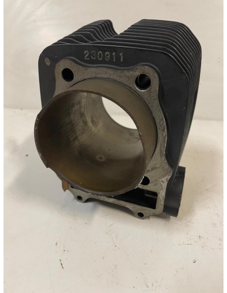 Cylindre SUZUKI DR 600 1986  -  1989