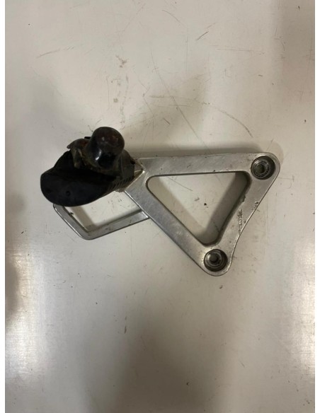 Platine avant gauche repose pied HONDA NSR 125 1987 - 1988