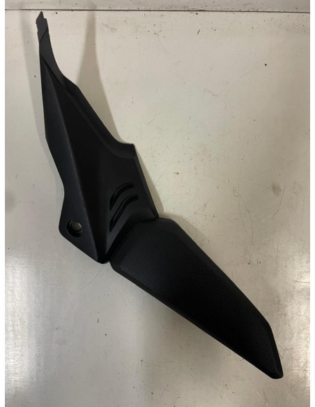 Carénage sous réservoir droit HONDA CBR 650 2019  -  2022