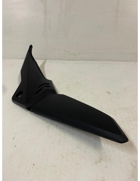 Carénage sous réservoir droit HONDA CBR 650 2019  -  2022