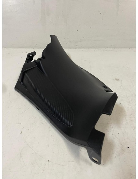 Cache intérieur de flanc de carénage gauche HONDA CBR 650 2019  -  2022