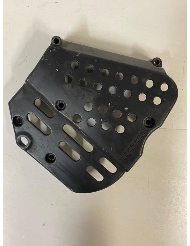 Cache pignon sortie de boite SUZUKI GSXF 750 1989 - 1997