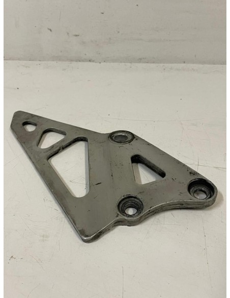 Platine gauche repose pied SUZUKI GSXR 1100 1989 - 1992