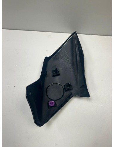 Ecope de réservoir droite YAMAHA MT09 2021 - 2023